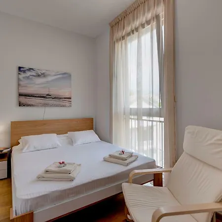 Sunray Apartment Tivat Exterior photo